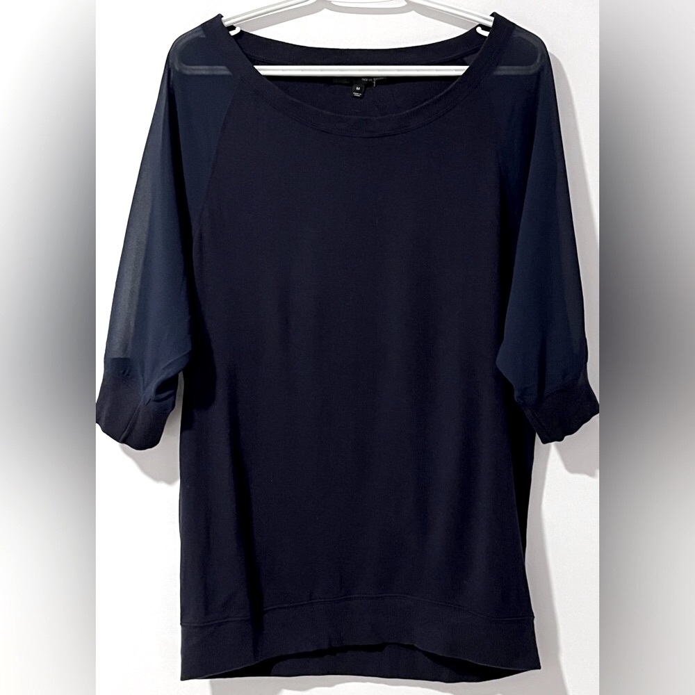 Harvé Benard top sweater 3/4 sheer sleeves size M Blue
